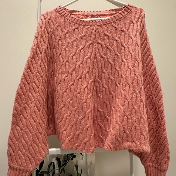 Women knit sweater - Picture 1 of 3